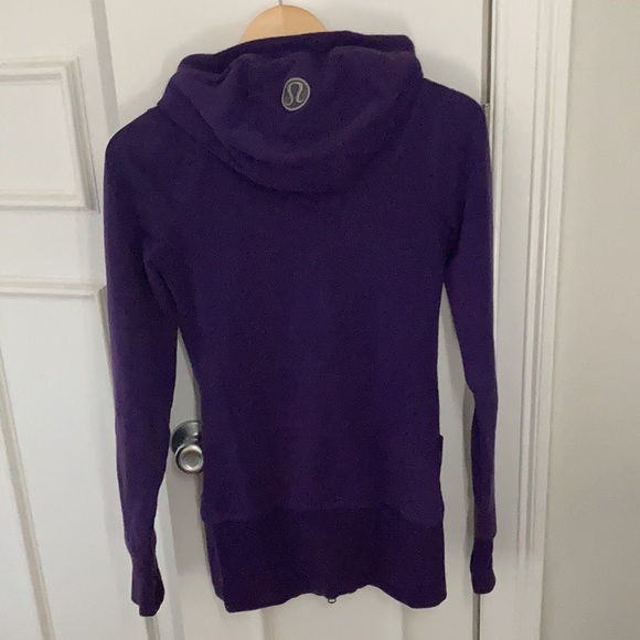 Rare lululemon Extra-Long Scuba Hoodie! - Picture 2 of 4